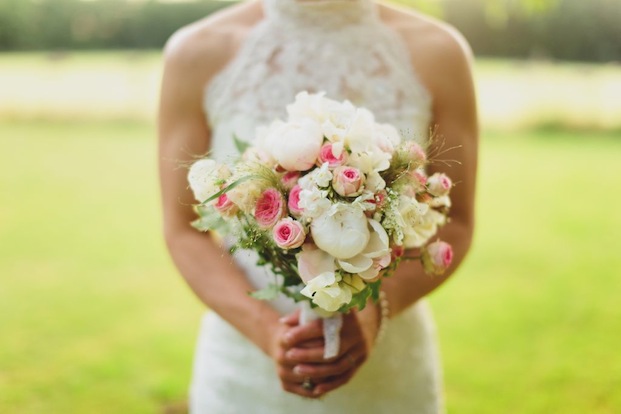 ©Gael Sacre - Mariage a Poitiers - La mariee aux pieds nus