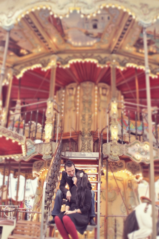 paulinefphotography-seance-photo-couple-paris-la-mariee-aux-pieds-nus