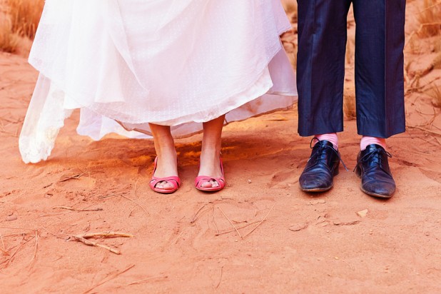 ©Caroline Vidal / séance photo après le mariage dans les carrières d'ocre