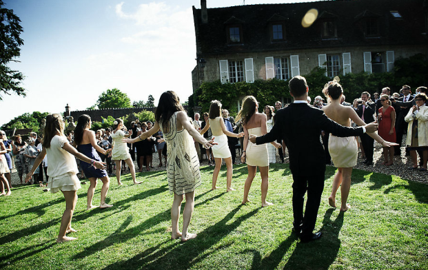 vrai-mariage-antoine-mariages-la-mariee-aux-pieds-nus