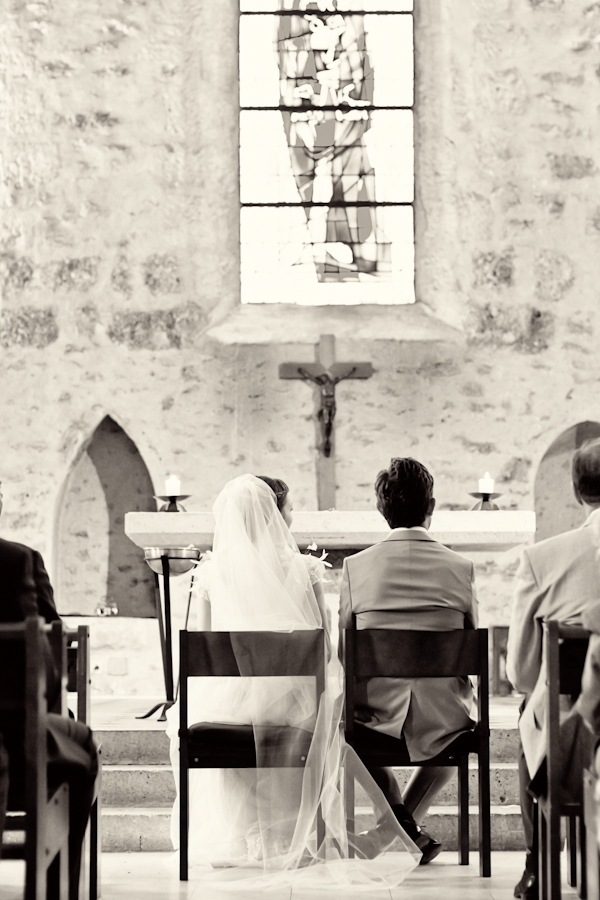 vrai-mariage-caroline-vidal-la-mariee-aux-pieds-nus
