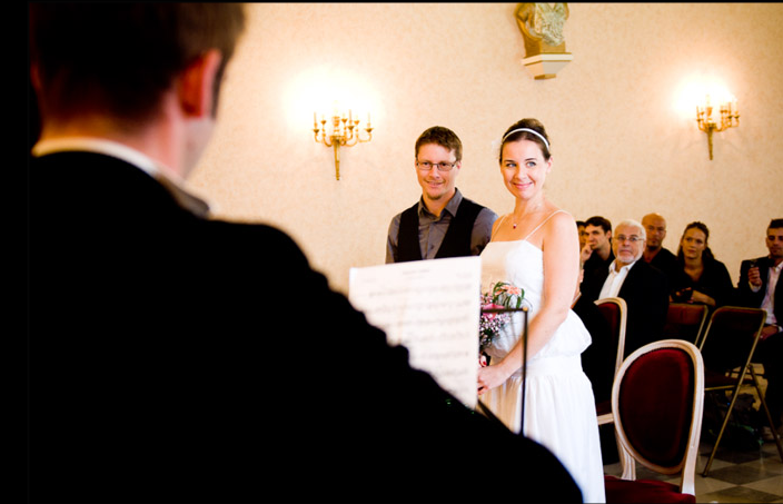 vrai-mariage-florence-steve-nadine-court-la-mariee-aux-pieds-nus