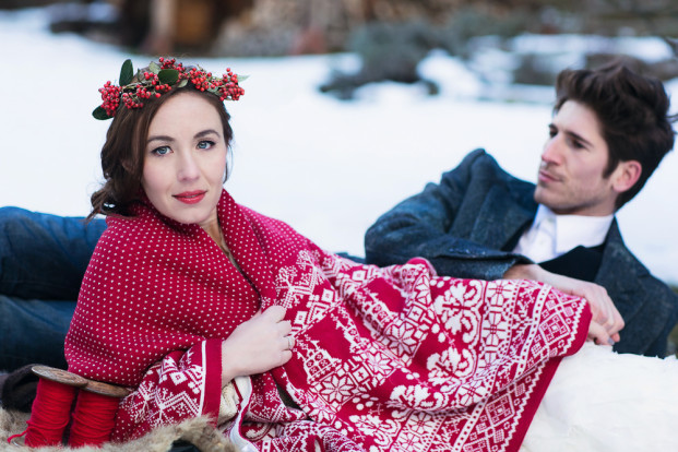 ©Amandine Crochet - Un pique nique dans la neige - Majenia - La mariee aux pieds nus
