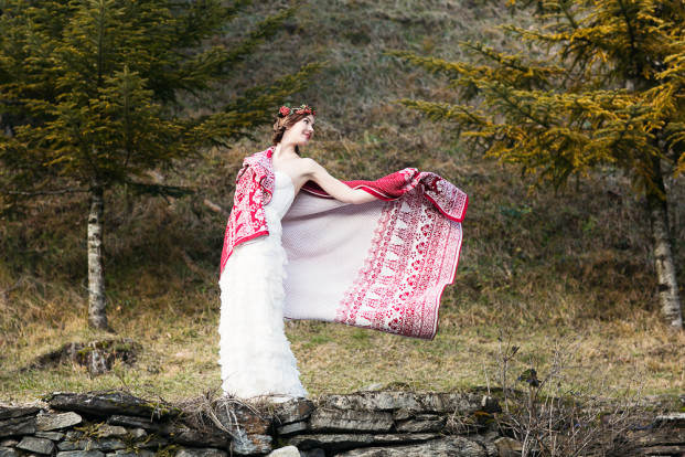 ©Amandine Crochet - Un pique nique dans la neige - Majenia - La mariee aux pieds nus