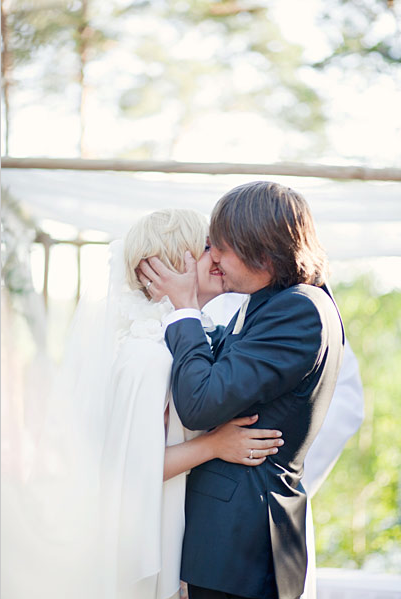 vrai mariage Eglé Vytas la mariee aux pieds nus