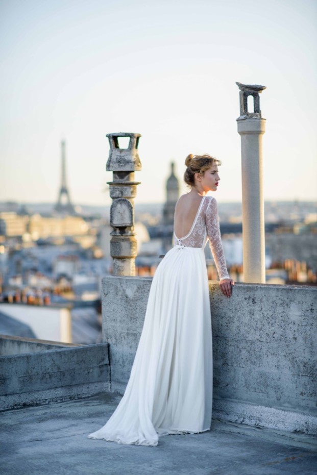 La mariée aux pieds nus - Photo : Ce jour là - Mademoiselle de Guise - Robe de mariée - Collection 2016 - Modèle Louise