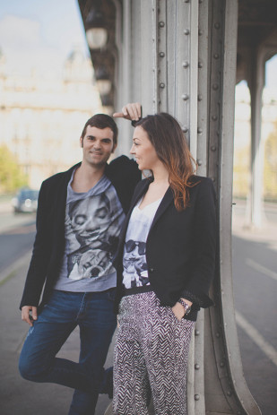 ©Emma Rodriges Photography - Seance engagement a Paris  - La mariee aux pieds nus 