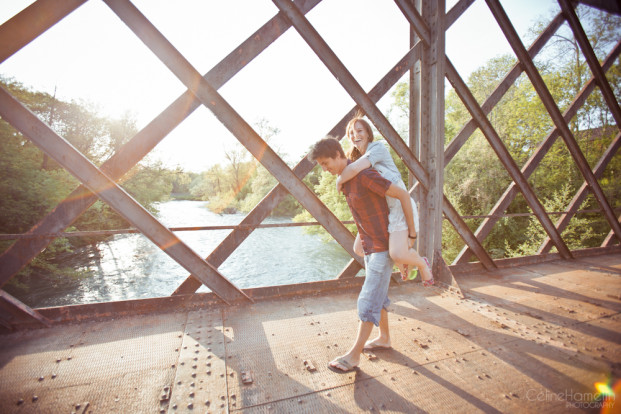 ©Celine Hamelin - Seance engagement a bicyclette - La mariee aux pieds nus