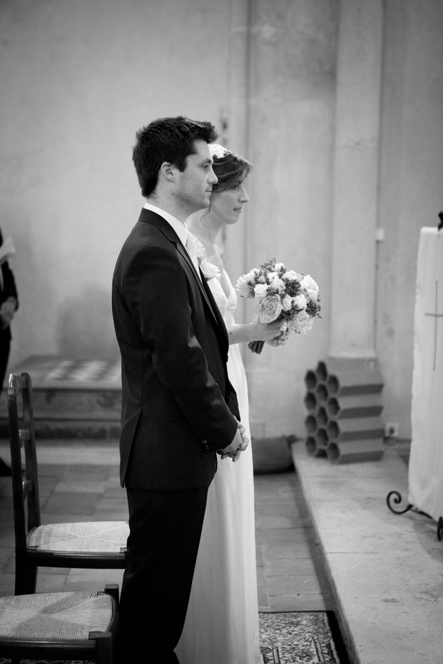 ©Garance et Vanessa - Mariage - La mariee aux pieds nus