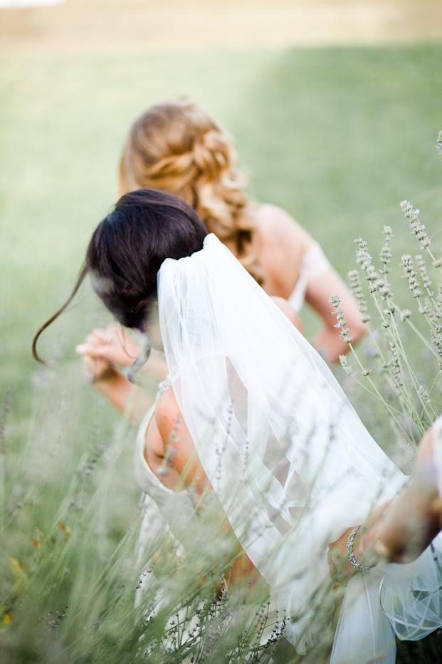 ©M&J Photography - mariage en Toscane - La mariee aux pieds nus