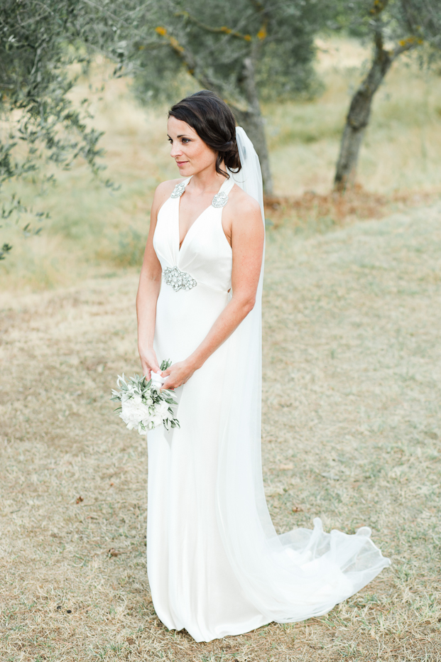 ©M&J Photography - mariage en Toscane - La mariee aux pieds nus