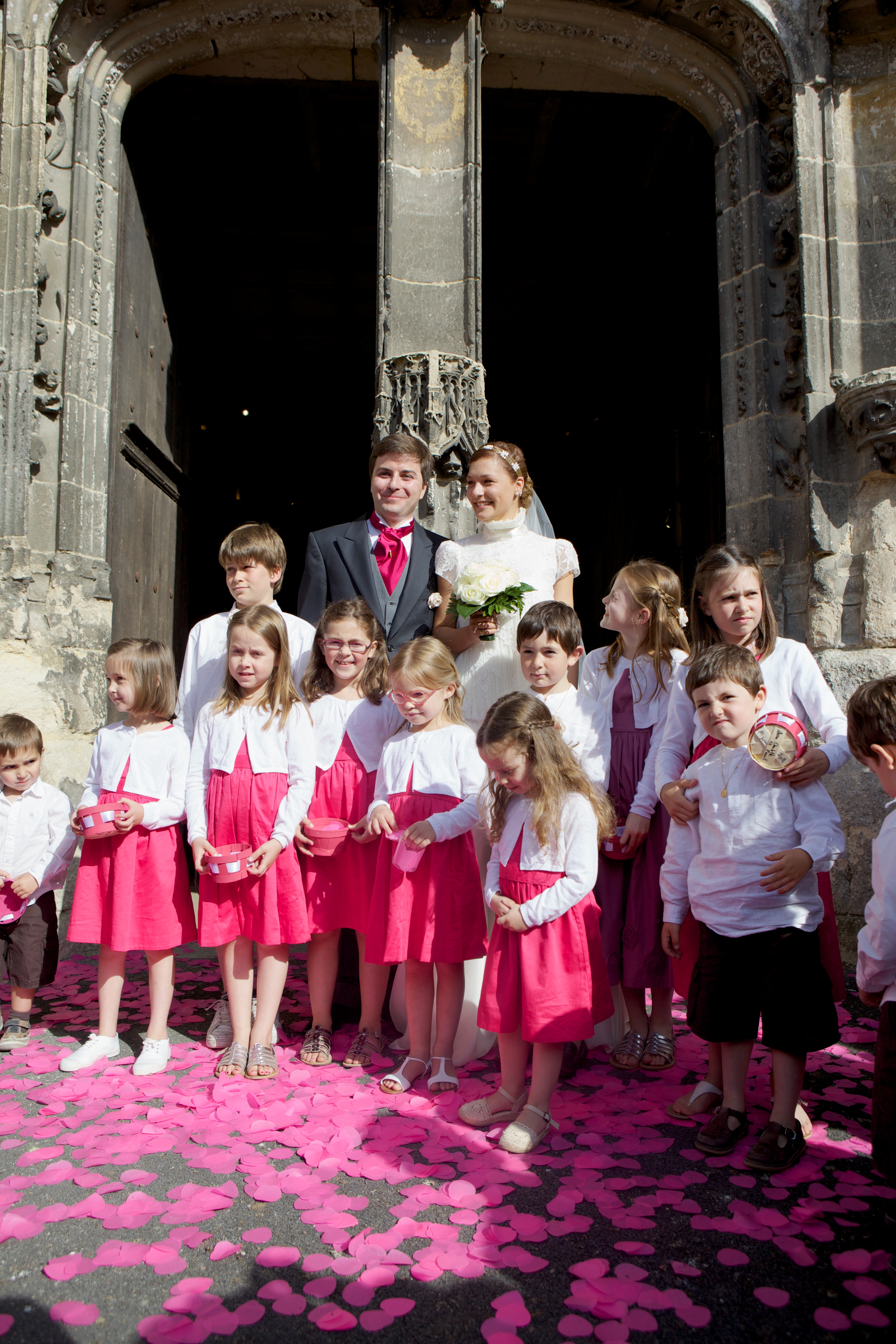 vrai-mariage-arnold-emin-la-mariee-aux-pieds-nus