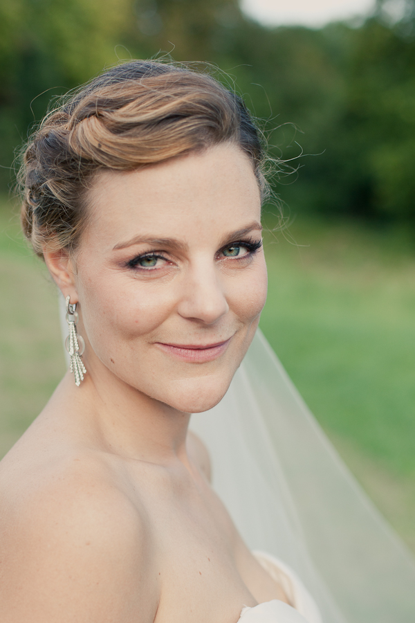 vrai-mariage-mademoiselle-fiona-la-mariee-aux-pieds-nus