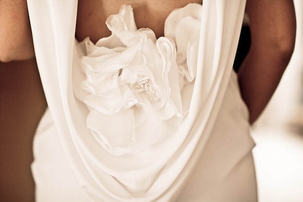 blog-mariage-la-mariee-aux-pieds-nus-mariage-recup-retro-brocante-Elena-FLEUTIAUX
