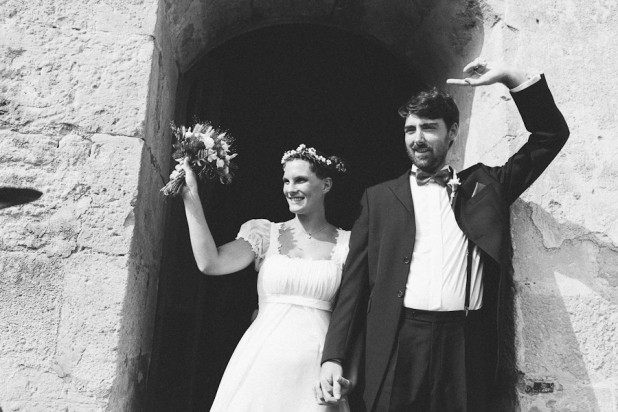 Credits photos Trendz - Mariage en vert et blanc - La mariee aux pieds nus