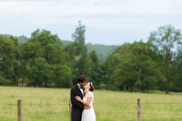 Credits photos Trendz - Mariage en vert et blanc - La mariee aux pieds nus