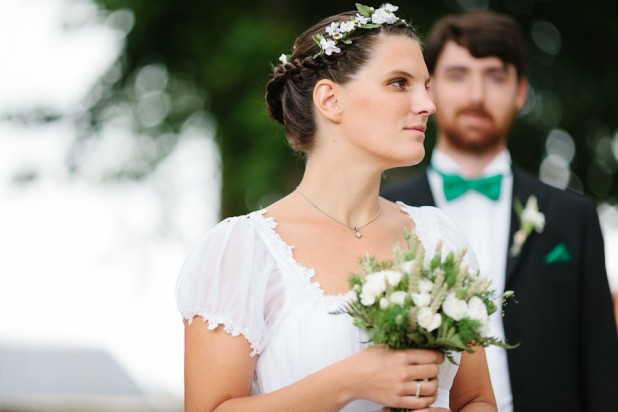 Credits photos Trendz - Mariage en vert et blanc - La mariee aux pieds nus