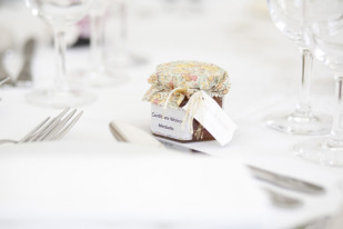 ©Les productions de la fabrik - Mariage au Manoir Saint Victor La Grand Maison - La mariee aux pieds nus ©Les productions de la fabrik - Mariage au Manoir Saint Victor La Grand Maison - La mariee aux pieds nus