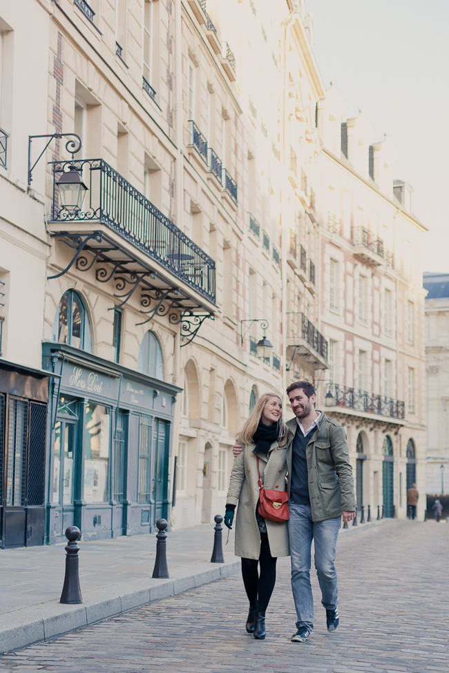 ©Mademoiselle Fiona / Séance engagement à Paris