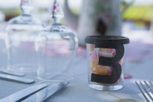 vrai-mariage-aux-petits-bonheurs-photography-la-mariee-aux-pieds-nus