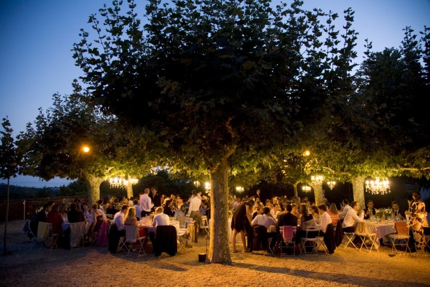 vrai-mariage-les-productions-de-la-Fabrik-la-mariee-aux-pieds-nus