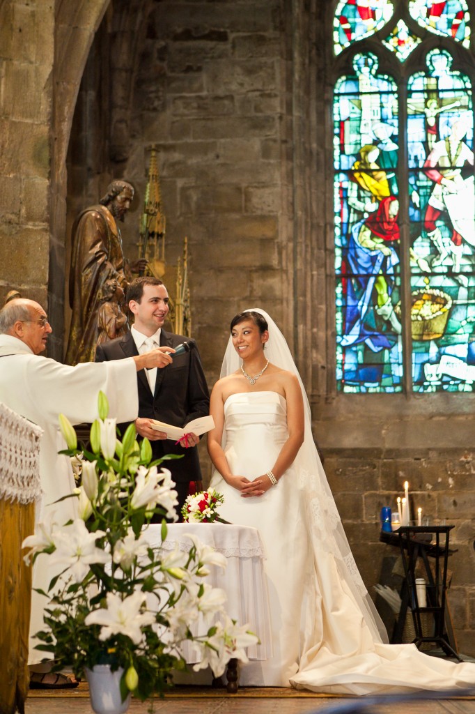 OneandOnlyParisPhotography vrai mariage La mariee aux pieds nus