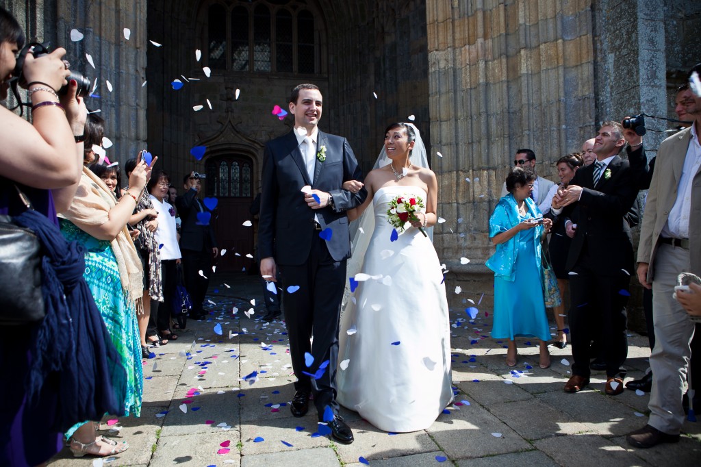 OneandOnlyParisPhotography vrai mariage La mariee aux pieds nus