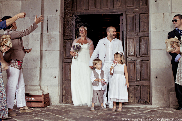 vrai-mariage-Ela-and-the-poppies-photographe-mariage-pays-basque-la-mariee-aux-pieds-nus