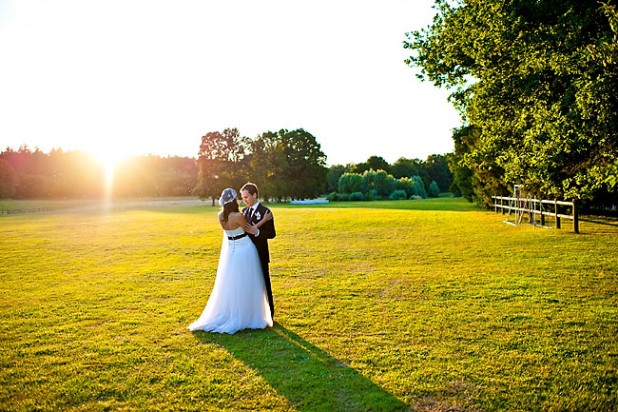 vrai-mariage-amypunky-photography-la-mariee-aux-pieds-nus