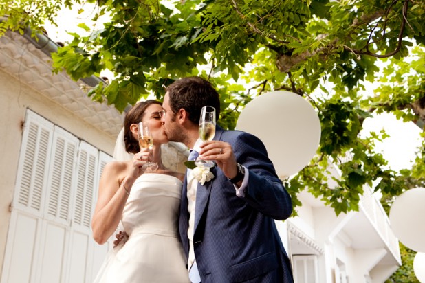 StudioCabrelli-vrai-mariage-toulon-la-mariee-aux-pieds-nus
