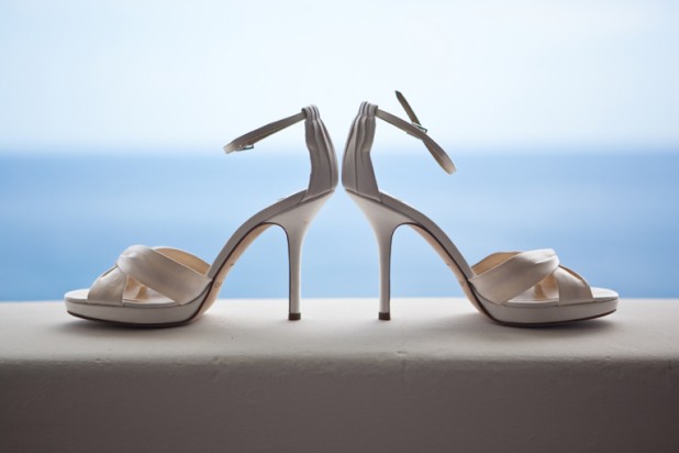 StudioCabrelli-vrai-mariage-toulon-la-mariee-aux-pieds-nus