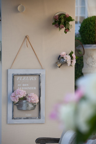 ©StudioCabrelli - Mariage au musee Rodin Paris - La mariee aux pieds nus
