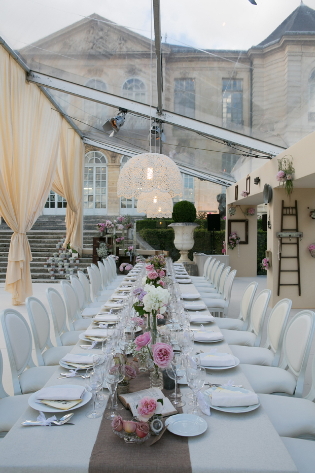 ©StudioCabrelli - Mariage au musee Rodin Paris - La mariee aux pieds nus