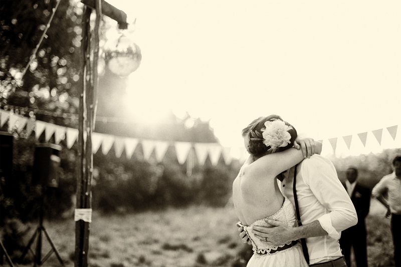 vrai mariage Maike Travis la mariee aux pieds nus