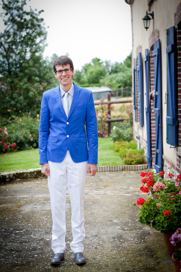 ©Claudine Grin - Un mariage en bleu - La mariee aux pieds nus