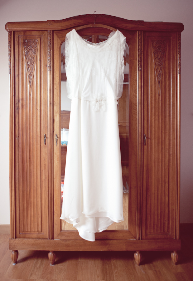 ©Claudine Grin - Un mariage en bleu - La mariee aux pieds nus