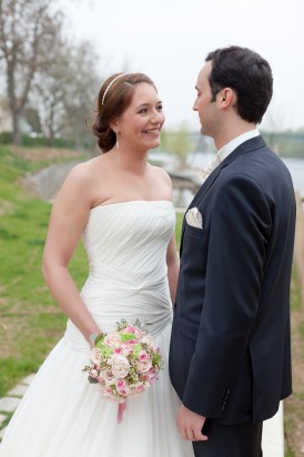 blog-mariage-vrai-mariage-la-mariee-aux-pieds-nus-photographe-instants-captures-prieure-de-vernelle
