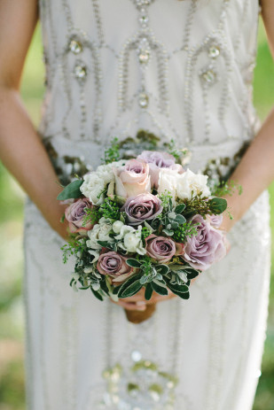 ©Emilie White - Un mariage dans la campagne anglaise - La mariee aux pieds nus