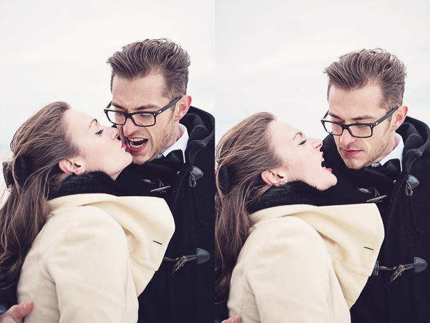 ©Ernestine et sa famille - Seance engagement sur la plage - La mariee aux pieds nus