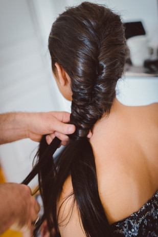 ©Fred Courtois - Un mariage en rose - La mariee aux pieds nus 