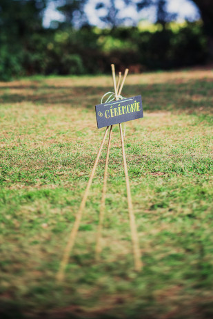 ©Marion Heurteboust Photography - 9 conseils pour creer une ceremonie d'engagement qui vous ressemble - La mariee aux pieds nus ©Marion Heurteboust Photography - 9 conseils pour creer une ceremonie d'engagement qui vous ressemble - La mariee aux pieds nus