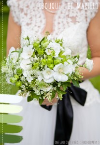 palette-de-couleurs-bouquet-de-mariee-la-mariee-aux-pieds-nus-70 ©One and Only Paris Photography