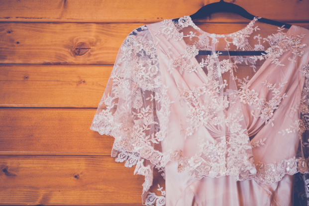 Credits photos - Matt Guegan - mariage aux Baleares -La mariee aux pieds nus