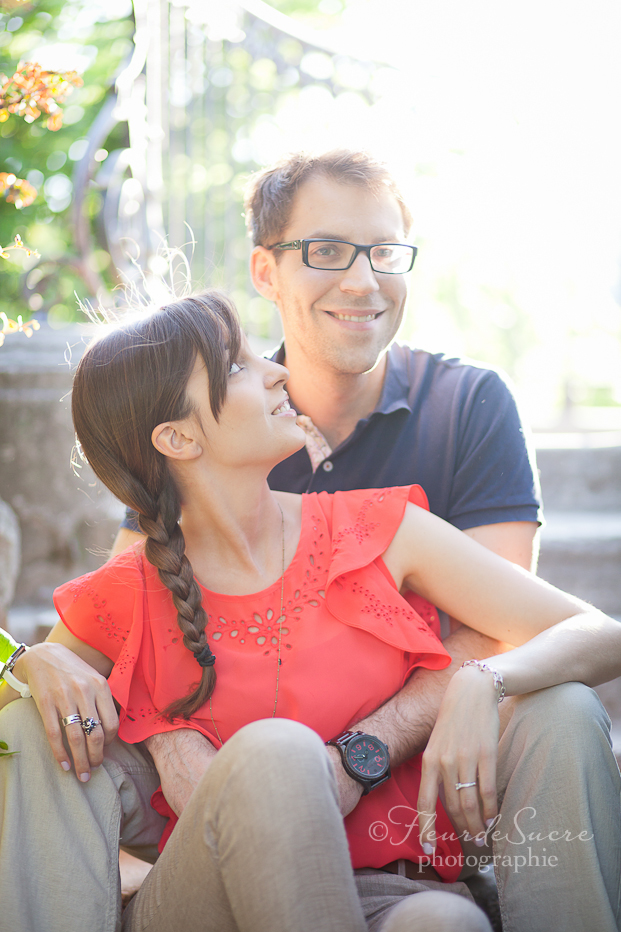 blog-mariage-la-mariee-aux-pieds-nus-photographe_engagement_couple_paris_fleurdesucre