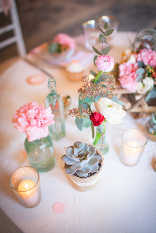 ©Julie Siddi - Un mariage colore - Shooting inspiration - La mariee aux pieds nus