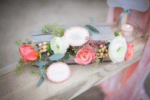 ©Julie Siddi - Un mariage colore - Shooting inspiration - La mariee aux pieds nus-23