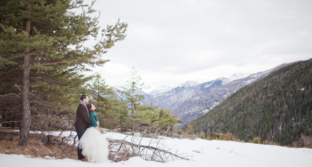 ©Ingrid Lepan Photographe - seance apres le mariage a la montagne - La mariee aux pieds nus -28