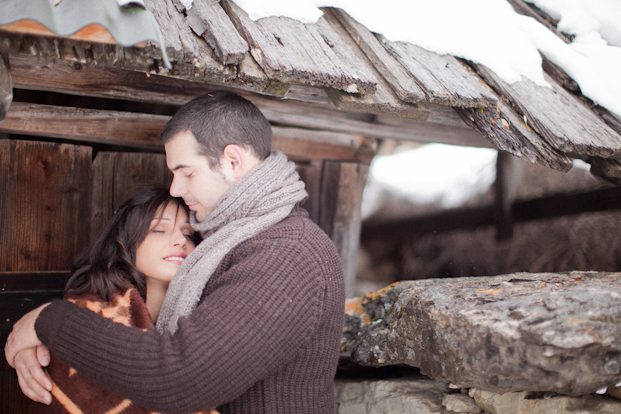 ©Ingrid Lepan Photographe - seance apres le mariage a la montagne - La mariee aux pieds nus -33