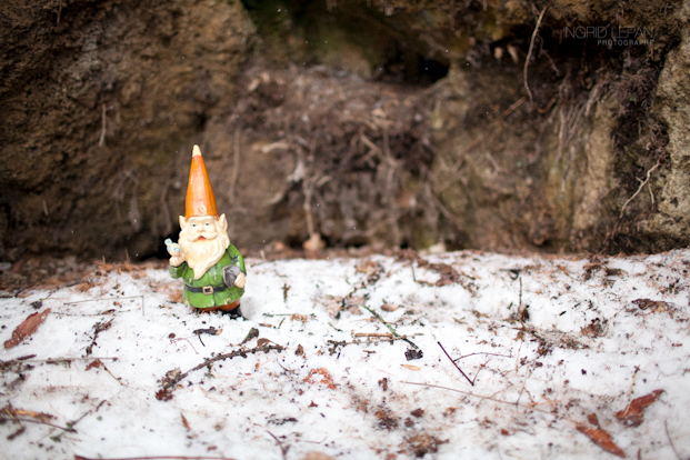 ©Ingrid Lepan Photographe - seance apres le mariage a la montagne - La mariee aux pieds nus  -35