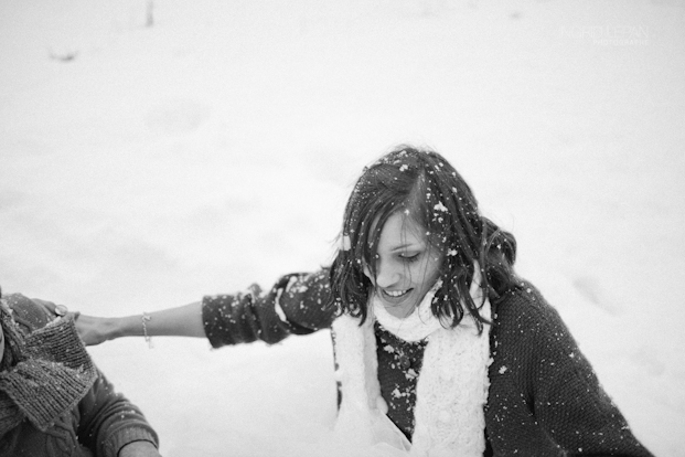 ©Ingrid Lepan Photographe - seance apres le mariage a la montagne - La mariee aux pieds nus  -47